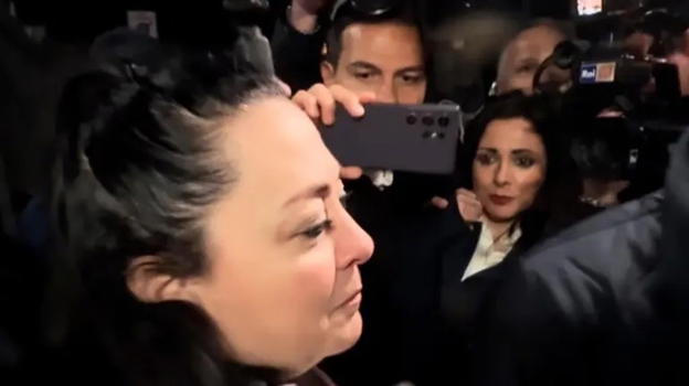 Manuela Bianchi in aula: "Frequento l’ex marito di un’amica. Sì, io e Louis abbiamo..