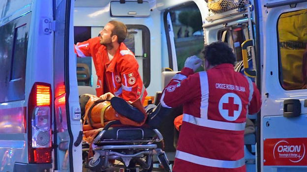 Italia, numerosi studenti intossicati dopo la cena: la situazione