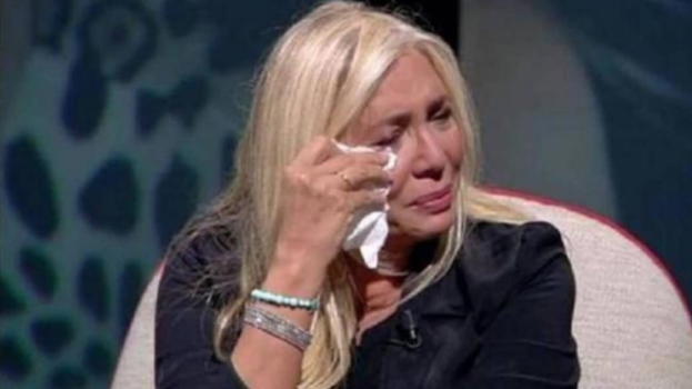 Mara Venier, è accaduto in diretta tv: fiumi di lacrime a Domenica In