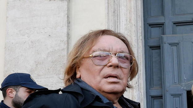 La triste notizia su Leopoldo Mastelloni, non ce la fa: rimasto senza…