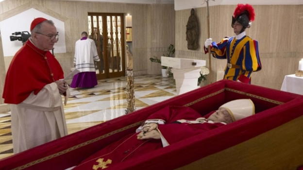 Papa Francesco, l’annuncio poco fa: non sarà presente ai funerali