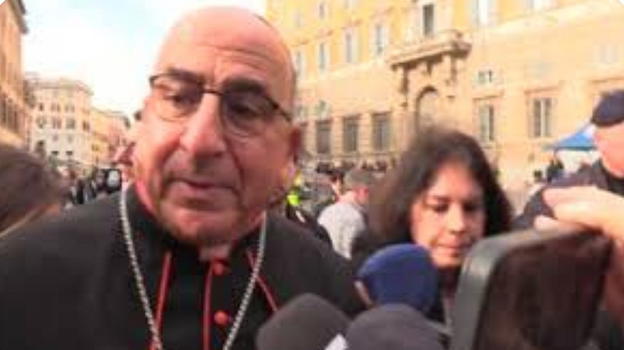 Funerali Papa Francesco, c’è anche lui: si è presentato così