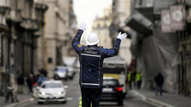 Auto, scattano le nuove regole: ecco cosa dovranno fare gli automobilisti