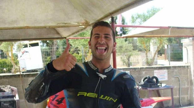 Vincenzo aveva solo 30 anni, intera comunità in lutto: è successo all’improvviso dopo un…