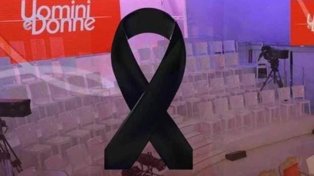 Uomini e Donne, triste lutto nel programma: l’annuncio è appena arrivato