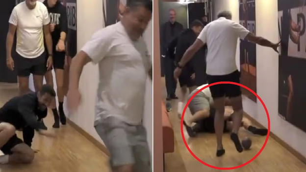 Sinner, stramazza a terra negli spogliatoi: la foto dopo la partita