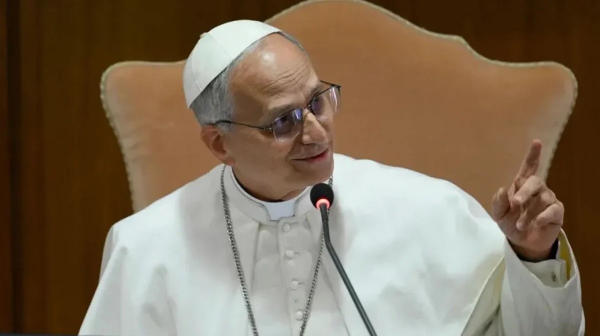 Papa Leone rompe la tradizione: il dettaglio che tutti hanno notato