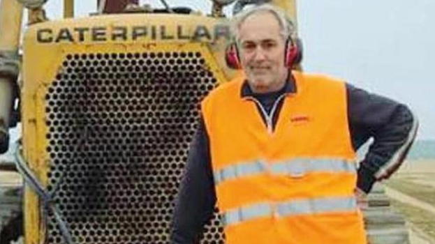 Elisa colpita dalla ruspa, non è stato solo un sinistro: lui era senza..