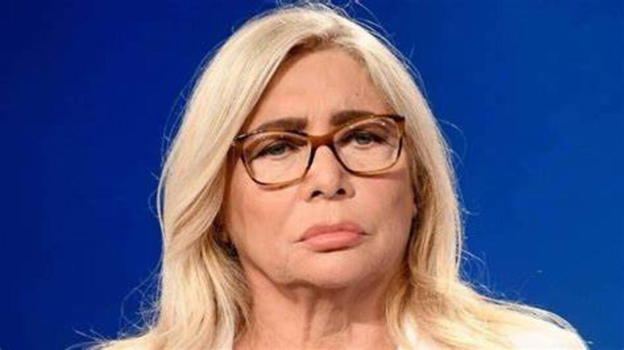 Domenica In, l’annuncio di Mara Venier: "Lui al mio posto"
