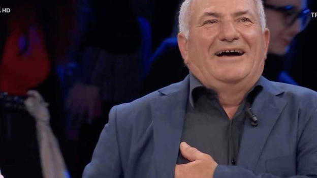 Affari Tuoi, vi ricordate Angelo che ha vinto 200mila euro? Ecco come li ha spesi