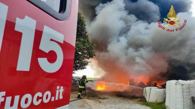 "Non uscite di casa" .Tremendo incendio in Italia: cosa sta accadendo