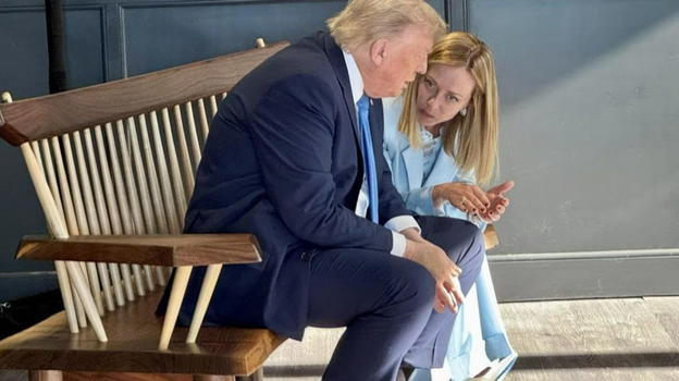 Ecco cosa si sono detti Giorgia Meloni e Donald Trump sulla panchina del G7