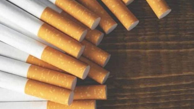 Sigarette, arriva la stangata: fumatori senza parole