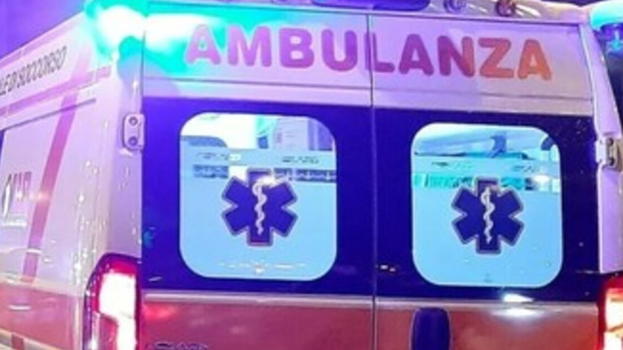 Mamma e figlioletta di 8 mesi, trovata morta sul balcone