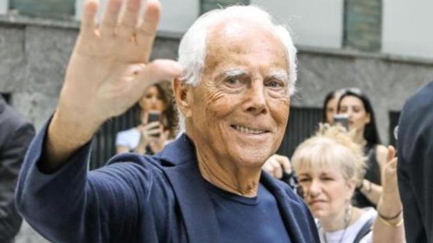 "Una preghiera per Giorgio Armani". L’annuncio dopo il ricovero in ospedale