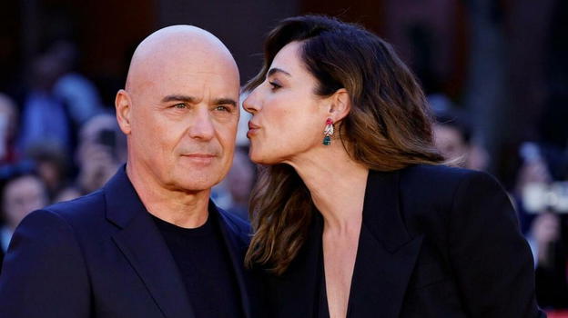 Luca Zingaretti svela: "Il segreto del mio matrimonio, rispetto e tanto..
