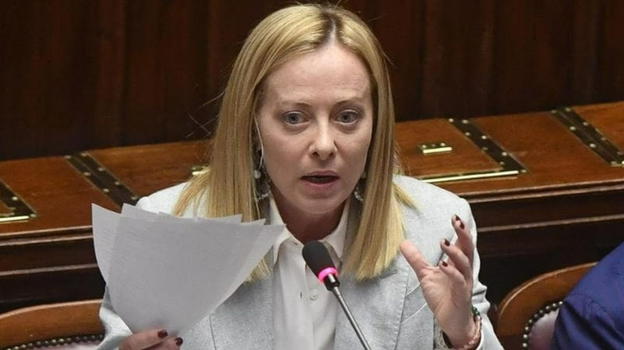 Giorgia Meloni, l’annuncio alla Camera: "Uso delle basi italiane..