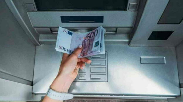 Attenzione, accadrà a chi deve prelevare con il bancomat dal 28 giugno 2025