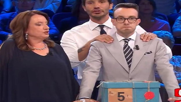 Affari Tuoi, ecco chi è veramente Antonio il ‘Presidente’