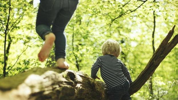 Fratellini fantasma, ecco perché il papà li teneva nel bosco: "Ero ossessionato dalle…"