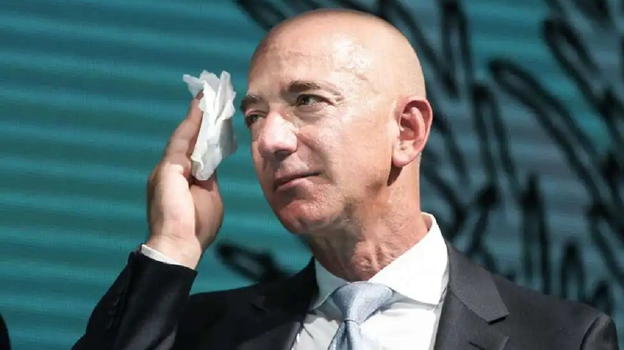 Bezos si sfoga contro l’Italia: "Provato dalle proteste"