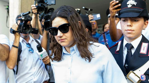 Neonati sepolti vivi, Chiara Petrolini in aula: la richiesta choc