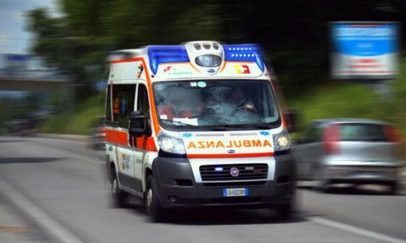 Italia dramma in spiaggia, è successo davanti a tutti: inutili i soccorsi