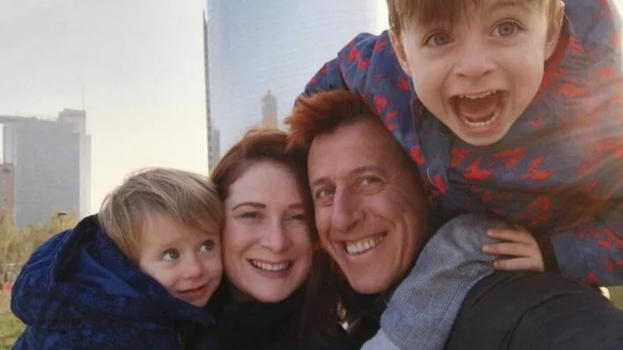 "Ci siamo separati". Fan disperati, l’addio della famosa coppia è del tutto inaspettata