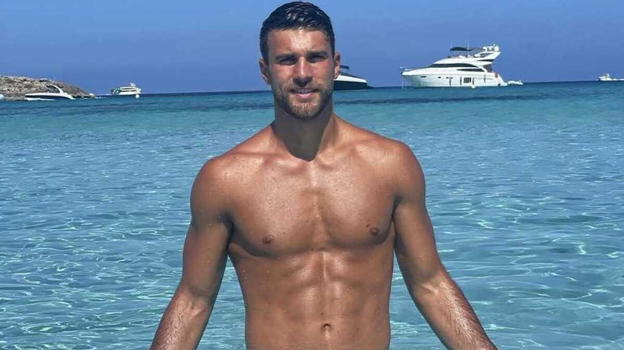 Temptation Island, chi è Flavio, il tentatore che ha fatto impazzire tutte le fidanzate