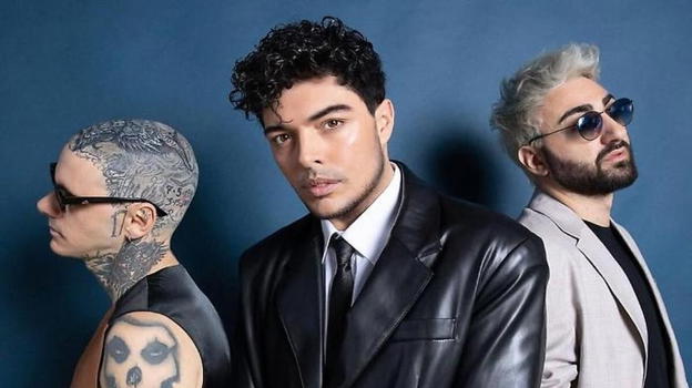 Stash, l’annuncio del lutto durante il concerto: "Buon viaggio…"
