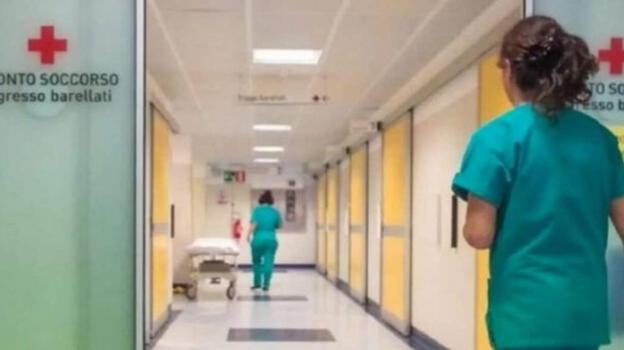 "Ha sorriso fino all’ultimo”. Mamma coraggio muore dopo aver partorito il figlio