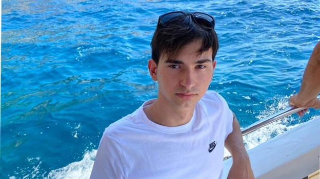 Il padre di Kevin si è tolto la vita dopo che a casa sua è stata trovata..