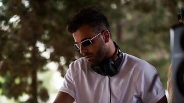 "C’era un party con stupefacenti, Michele inseguiva una ragazza".  Come è deceduto il dj italiano a Ibiza