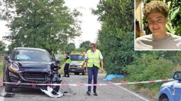 Tragico schianto, Giovanni muore a soli 18 anni
