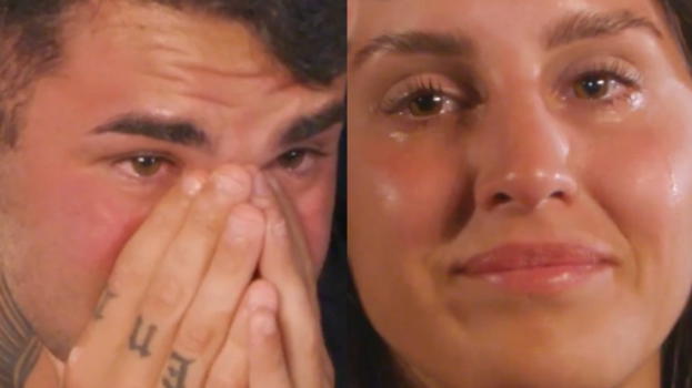 Lacrime e dolore per la fine della storia tra Valerio e Sarah: Ary entra e..