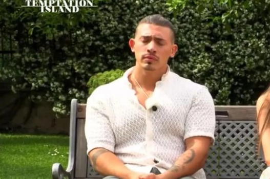 Temptation Island, le dichiarazioni choc di Simone lasciano senza parole