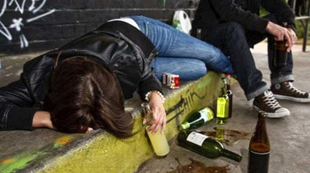 10 ragazzi in coma dopo la serata: cos’è successo