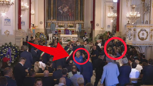 Choc al funerale di Pippo Baudo: ci sono anche loro