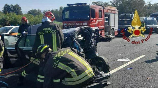 "Un inferno" Soccorritori sul posto: deceduti e feriti sull’asfalto