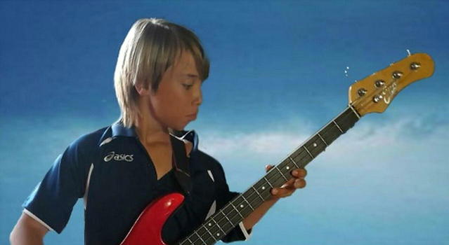 Paolo, risate e non solo ai funerali: 4 compagni di classe in procura