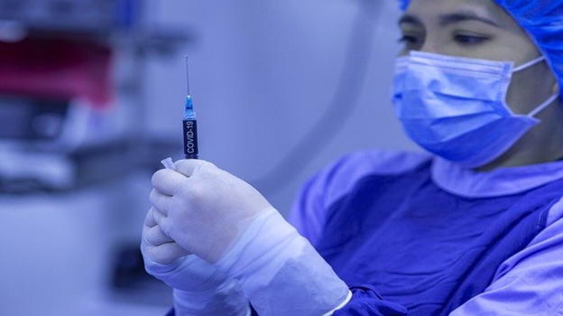 Influenza, Pregliasco annuncia la brutta notizia: cosa sta accadendo