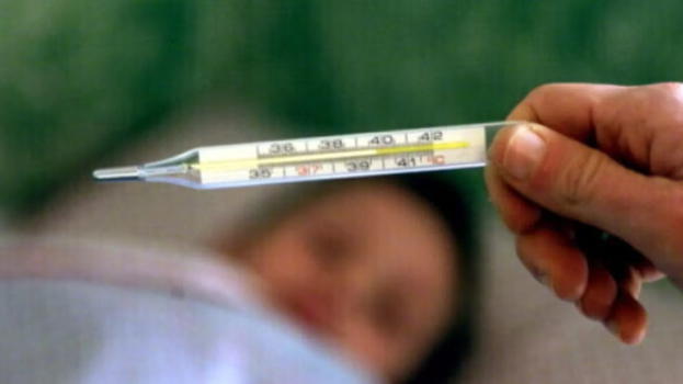 Allarme influenza: oltre 100 scuole chiuse a causa di una nuova epidemia