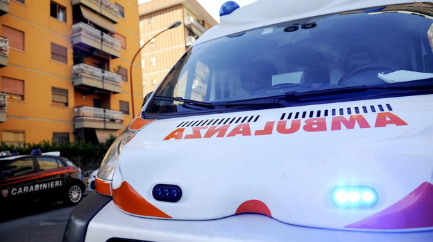 Italia, non va a lavoro da giorni: intera famiglia trovata senza vita