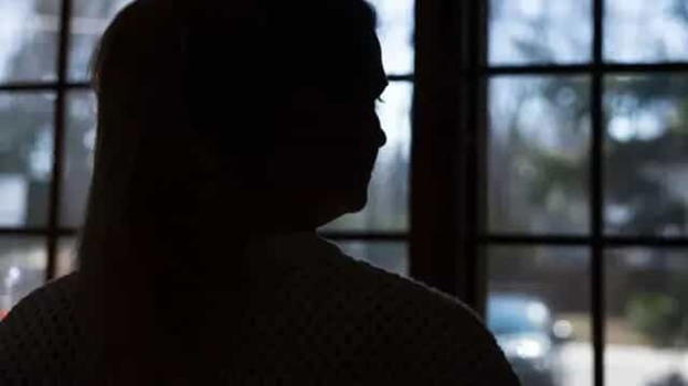 "Sono uscita dai Testimoni di Geova, vi racconto cosa fanno veramente"