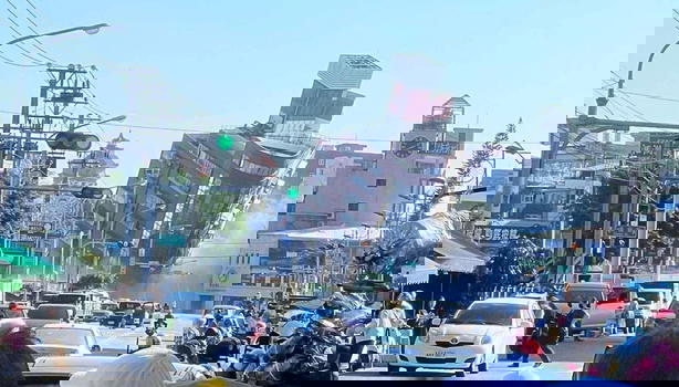 "È stato superiore a magnitudo 7". Fortissima scossa di terremoto