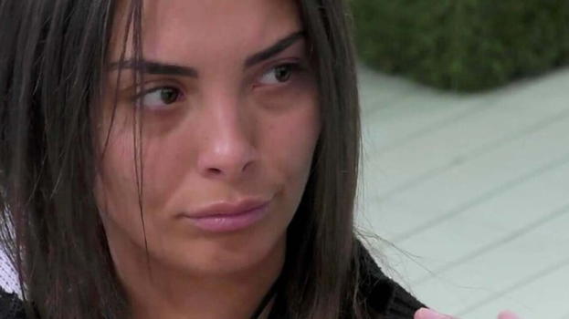 Grande Fratello, il duro faccia a faccia tra Grazia e Benedetta sfugge di mano