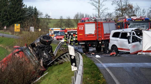 Brutto sinistro: deceduti entrambi i genitori, neanche la bimba ce l’ha fatta