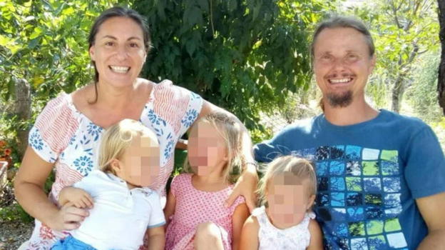 Famiglia nel bosco, la scoperta choc sulla mamma: "Cosa faceva ai bambini"