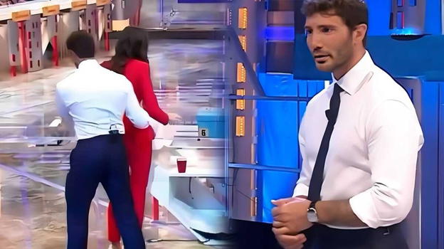 Affari Tuoi, "Gli piacciono i cul*** ben scolpiti": la pesante accusa