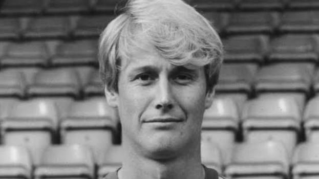 Mondo del calcio in lutto, addio all’amatissimo campione